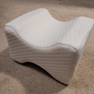 Ergonomic White Knee Pillow